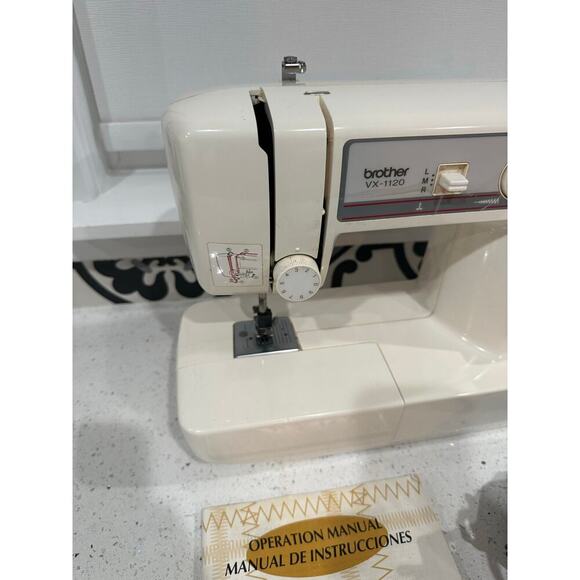 Brother VX-1120 Sewing Machine Tested and Works with Manual - Picture 4 of 5